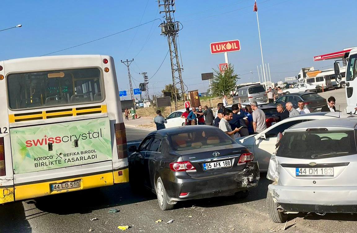 Yolcu otobüsünün freni tutmadı, facia ucuz atlatıldı