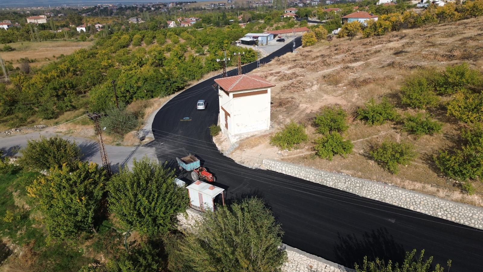 Karabağlar Ve Hanımınçiftliği’nde Sıcak Asfalt Serimi Tamamlandı