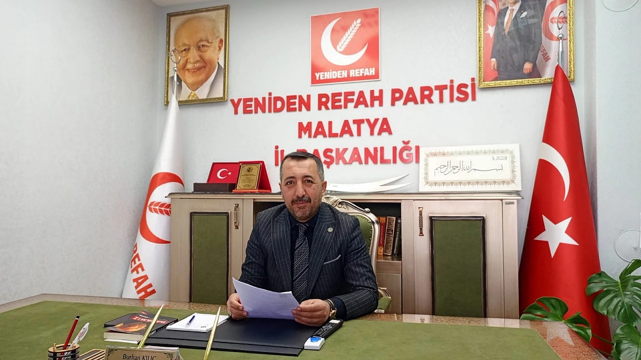Burhan Kılıç’tan 29 Ekim Cumhuriyet Bayramı Mesajı: “Cumhuriyetimizi Daha Güçlü Yarınlara Taşıyacağız”