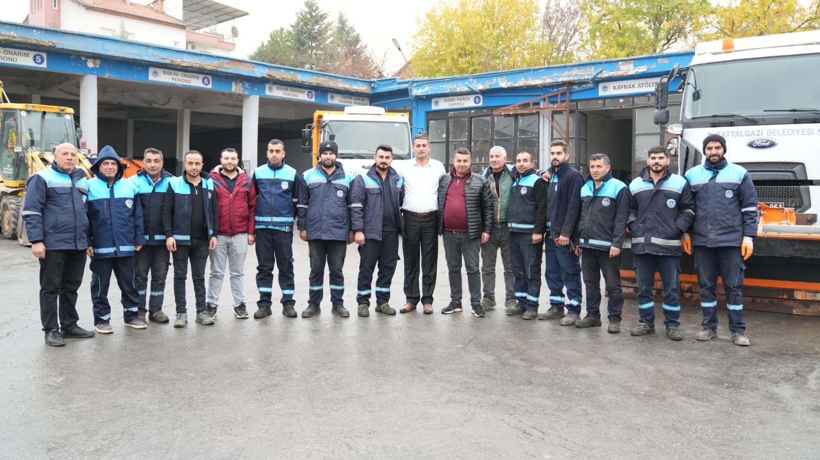 Battalgazi Belediyesi, altyapıdan kültürel etkinliklere, çevre bilincinden afet lojistiğine kadar birçok alanda çalışmalarını sürdürüyor.