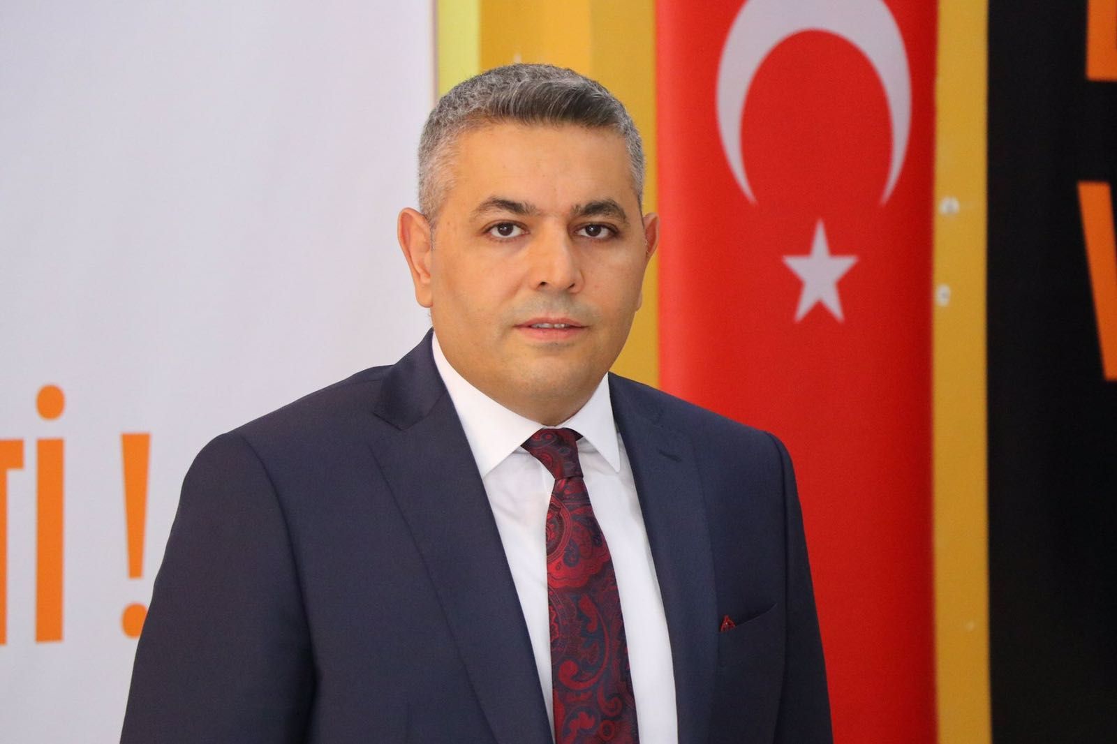 Sadıkoğlu: “Atatürk, kalbimizde şükran ve minnetle yaşamaktadır”