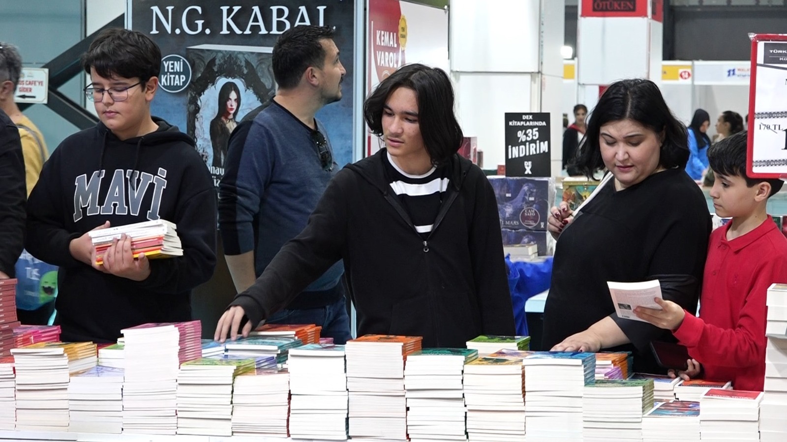 11. Malatya Anadolu Kitap ve Kültür Fuarı Yoğun İlgi Görüyor