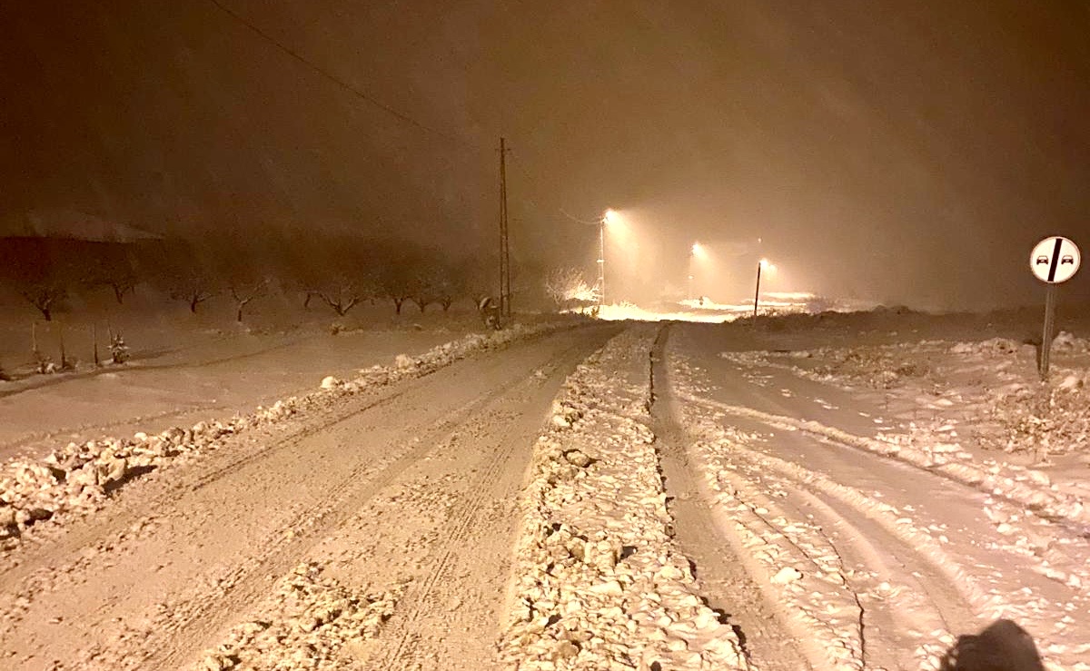 Darende’de Kar Mesaisi: Belediye Ekipleri Gece Boyu Sahadaydı