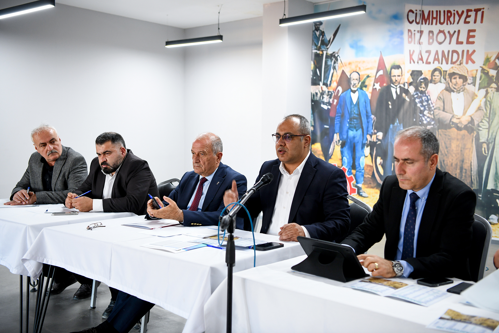 AK Parti İlçe Başkanı Salim Akyüz: “Toplantı İlçemiz İçin Hayırlı Sonuçlar Doğuracak”