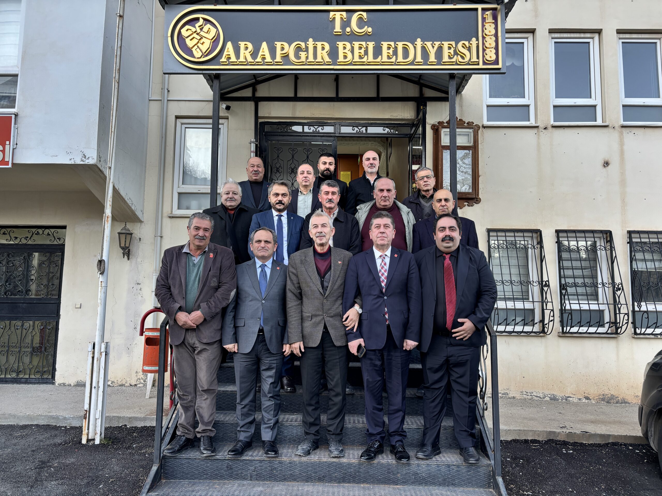 CHP Malatya İl Başkanı Sayın Barış Yıldız ve beraberlerindeki heyet, Arapgir Belediyesi’ni ziyaret etti.