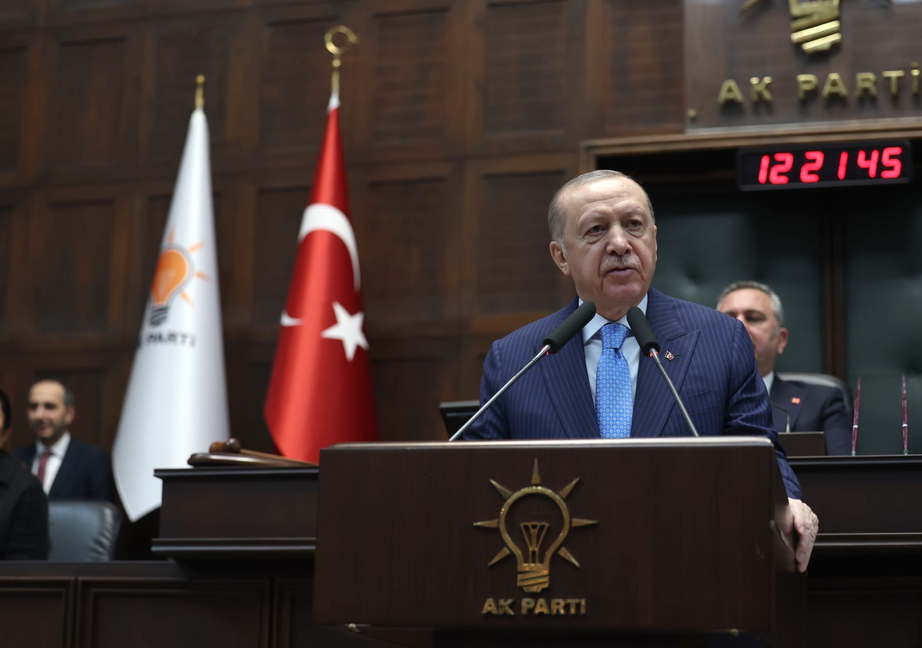 Ölmeztoprak: Sayın Cumhurbaşkanımızın Mesajları Nettir, Bayrağımıza Uzanan Kirli Eller Hesap Verecek