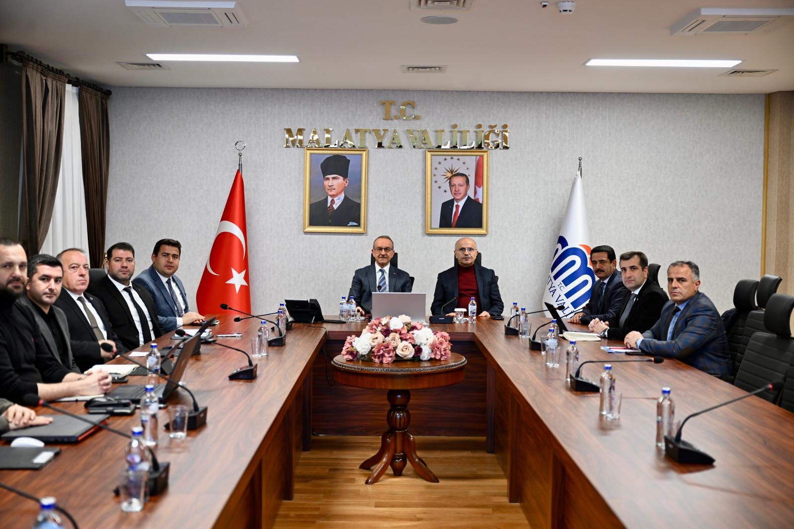 Vali Yavuz Ve Başkanlar Fuzuli Caddesi’ndeki Çalışmaları Yerinde İnceledi