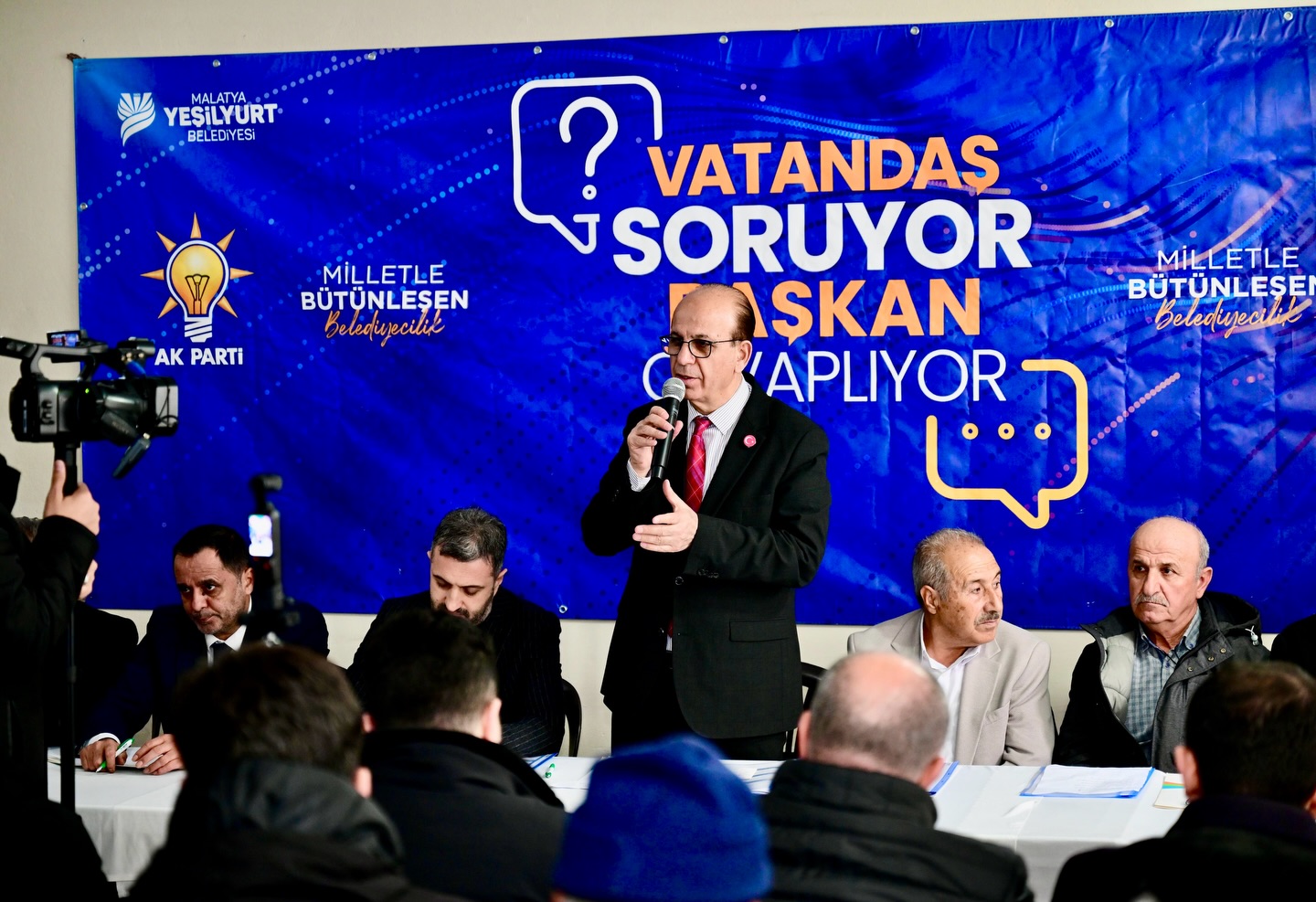 Başkan Geçit, “Çözüm Odaklı Çalışıyoruz, Sürekli Sahadayız”