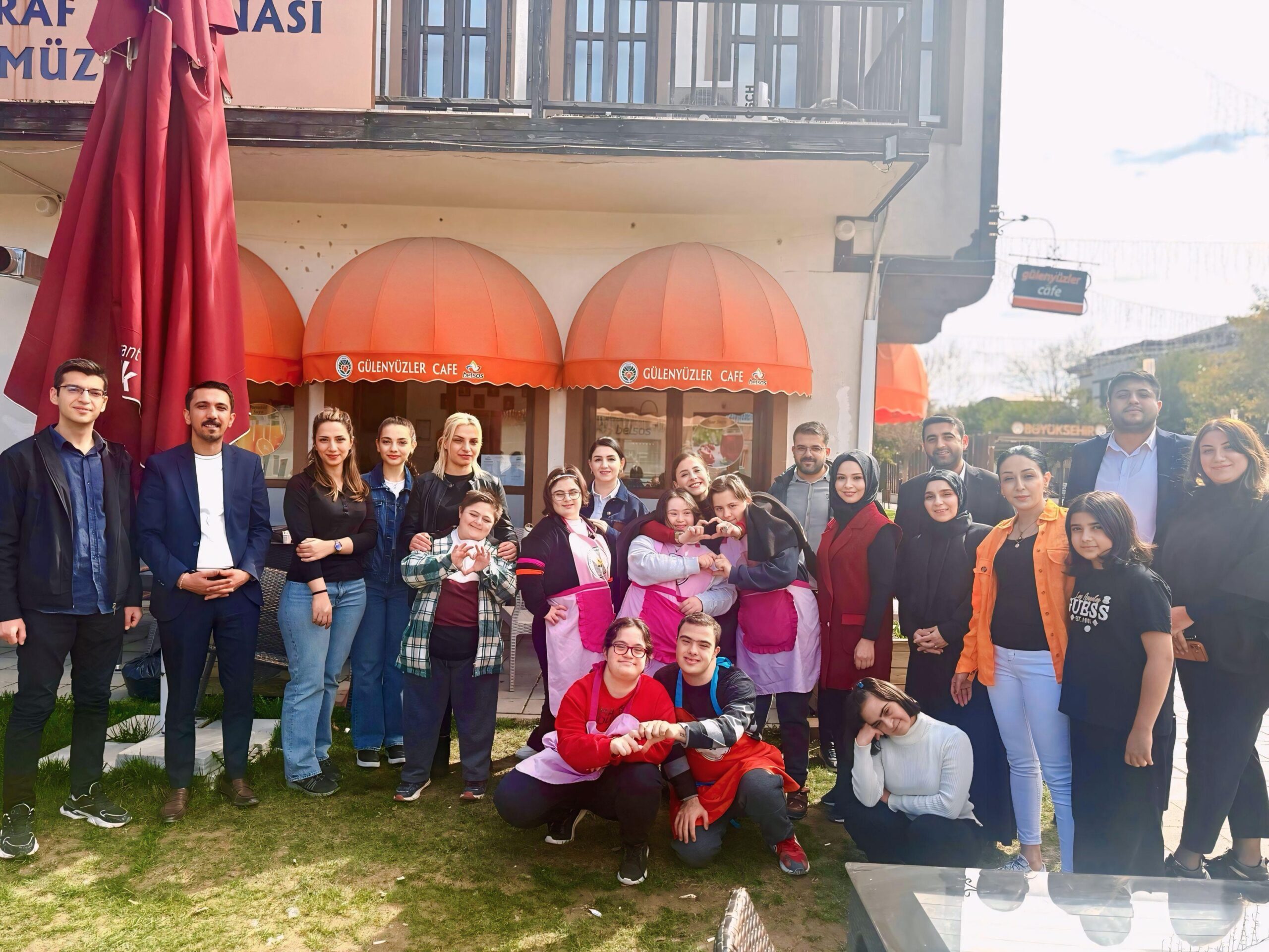 Türk Büro-Sen’den Güleryüz Cafe’de Anlamlı Buluşma