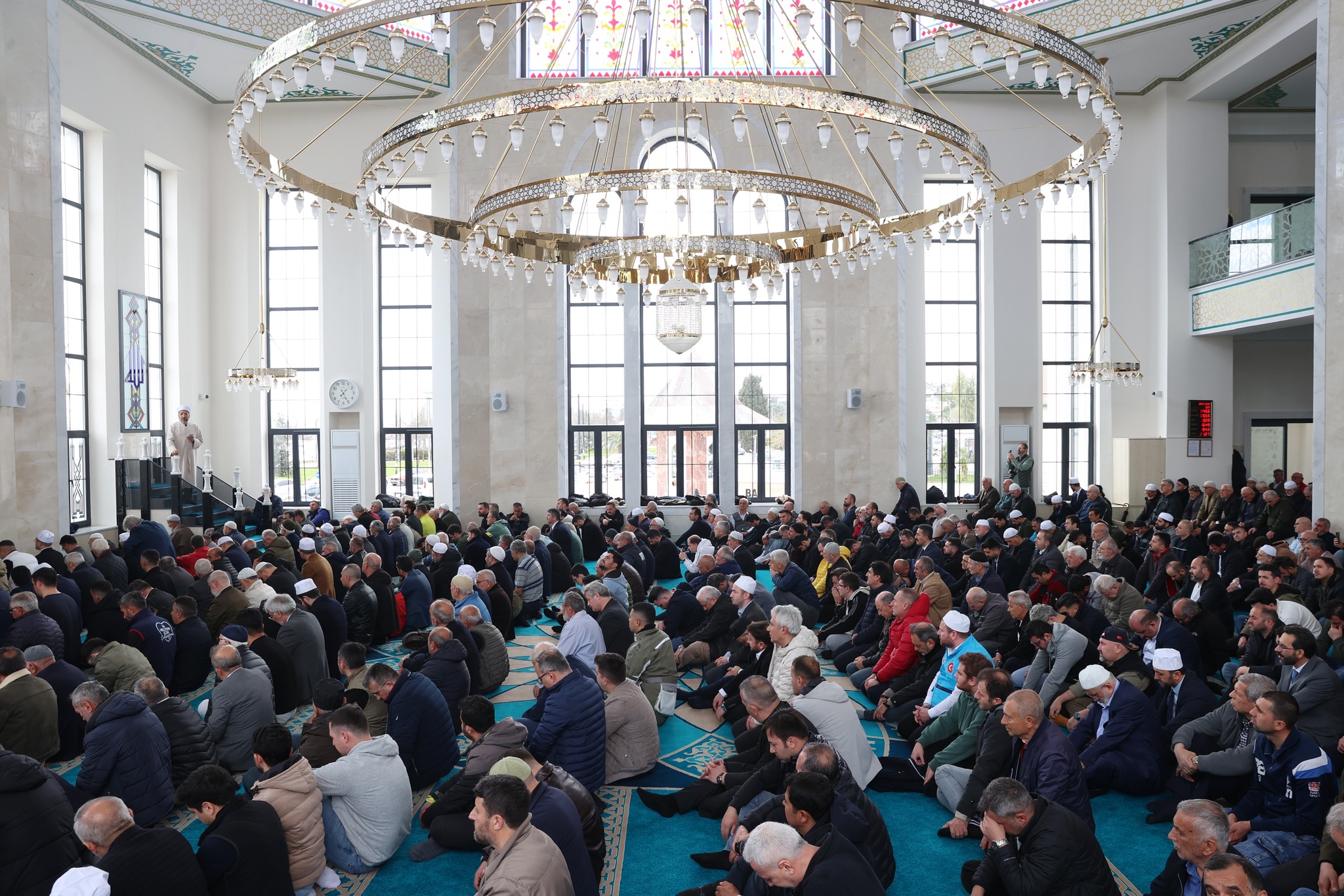 Alın Teri Mukaddestir