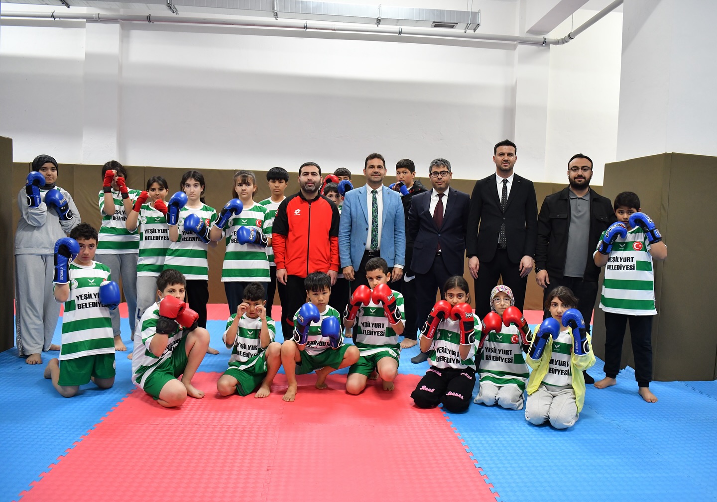 Yeşilyurt Belediye’sinden İkizce’ye Modern Spor Salonu Yatırımı