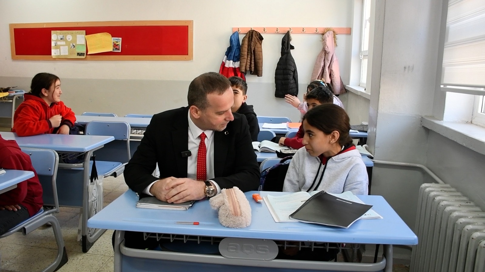 MAGİNDER Başkanı Karademir’den Anlamlı 23 Nisan Ziyareti