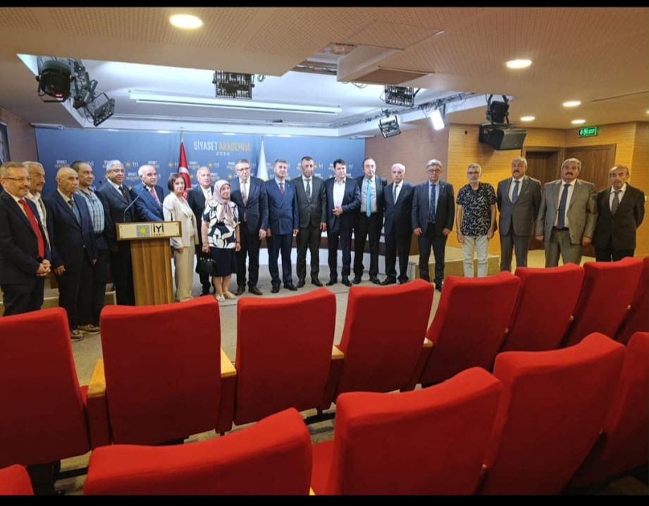 İYİ Parti Genel Merkezi’nde “Malatya” Zirvesi: Dev Kadrodan İl Başkanı Serdar Yıldız’a Tam Destek!