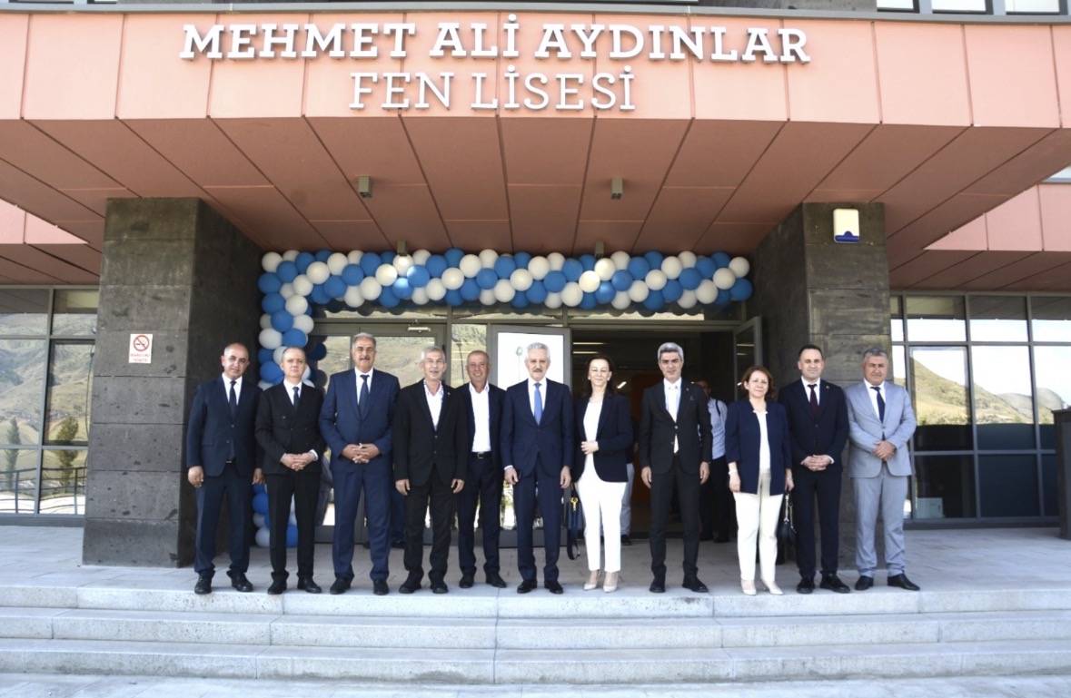 Cömertoğlu’ndan Aydınlar’a Teşekkür: “Eğitime Yapılan Yatırım En Kıymetli Yatırımdır”