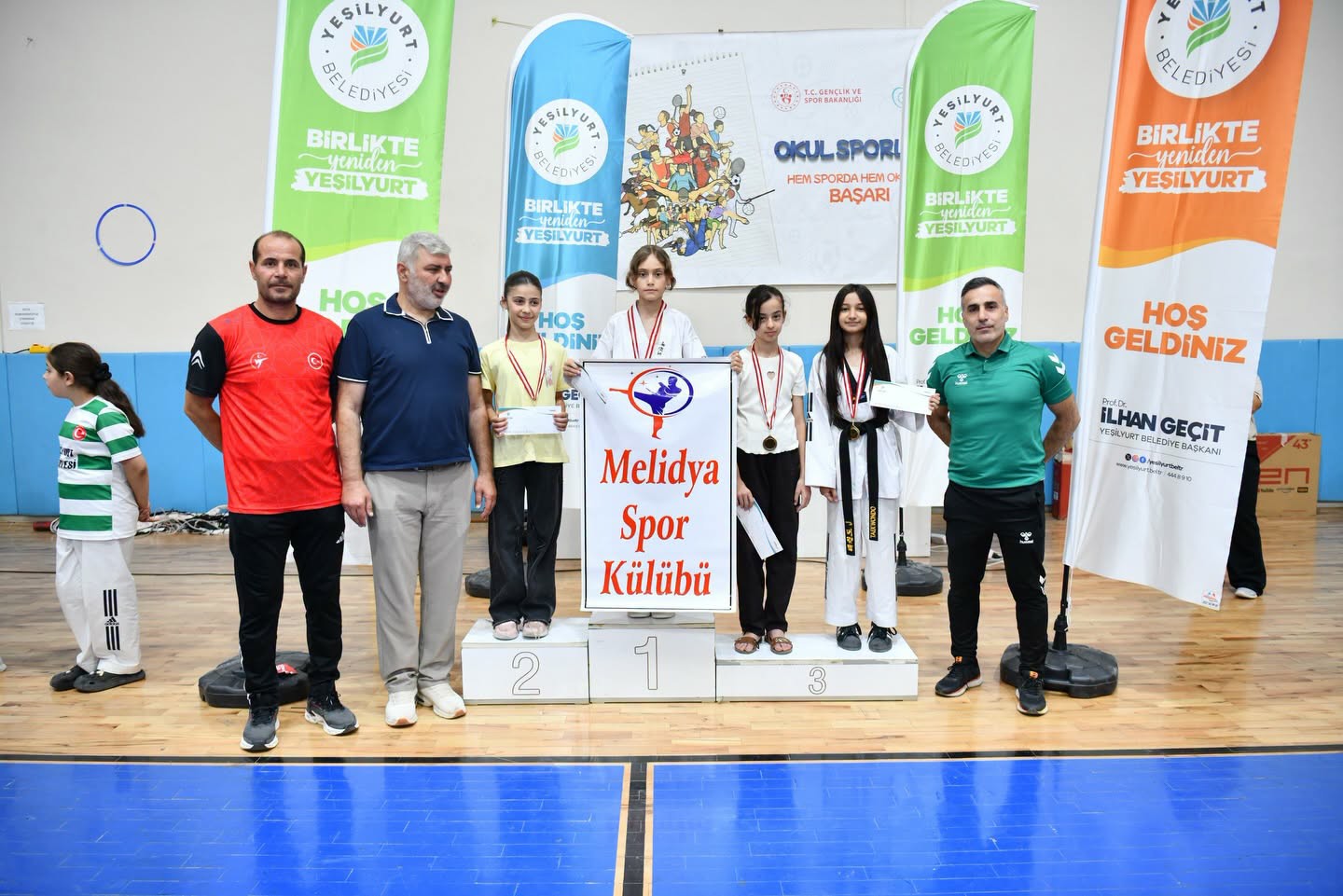 “15 Temmuz Şehitler Haftası” Tekvando Minikler Şampiyonası Nefes Kesti