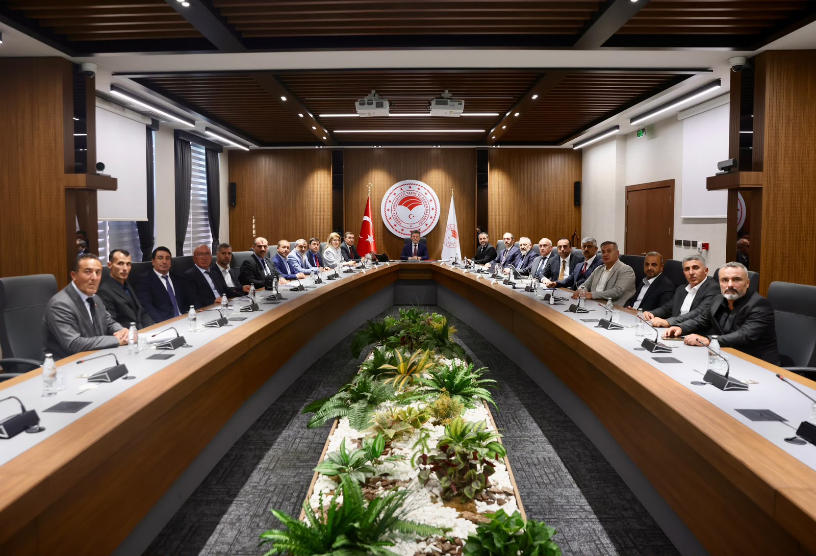 Malatya’nın Tarım ve Sulama Yatırımları Bakanlıkta Görüşüldü