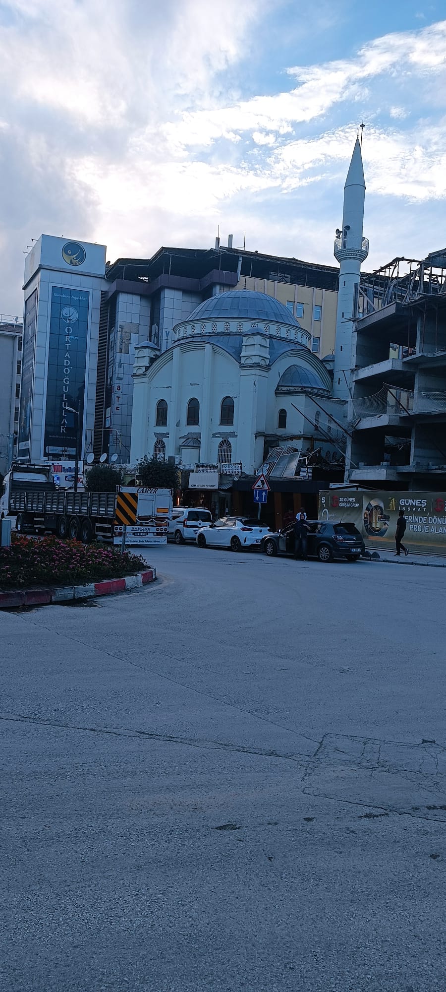 Sayın Valim Ağır Hasarlı Bilinen Tekke Camisi Yeniden mi Açılacak ?
