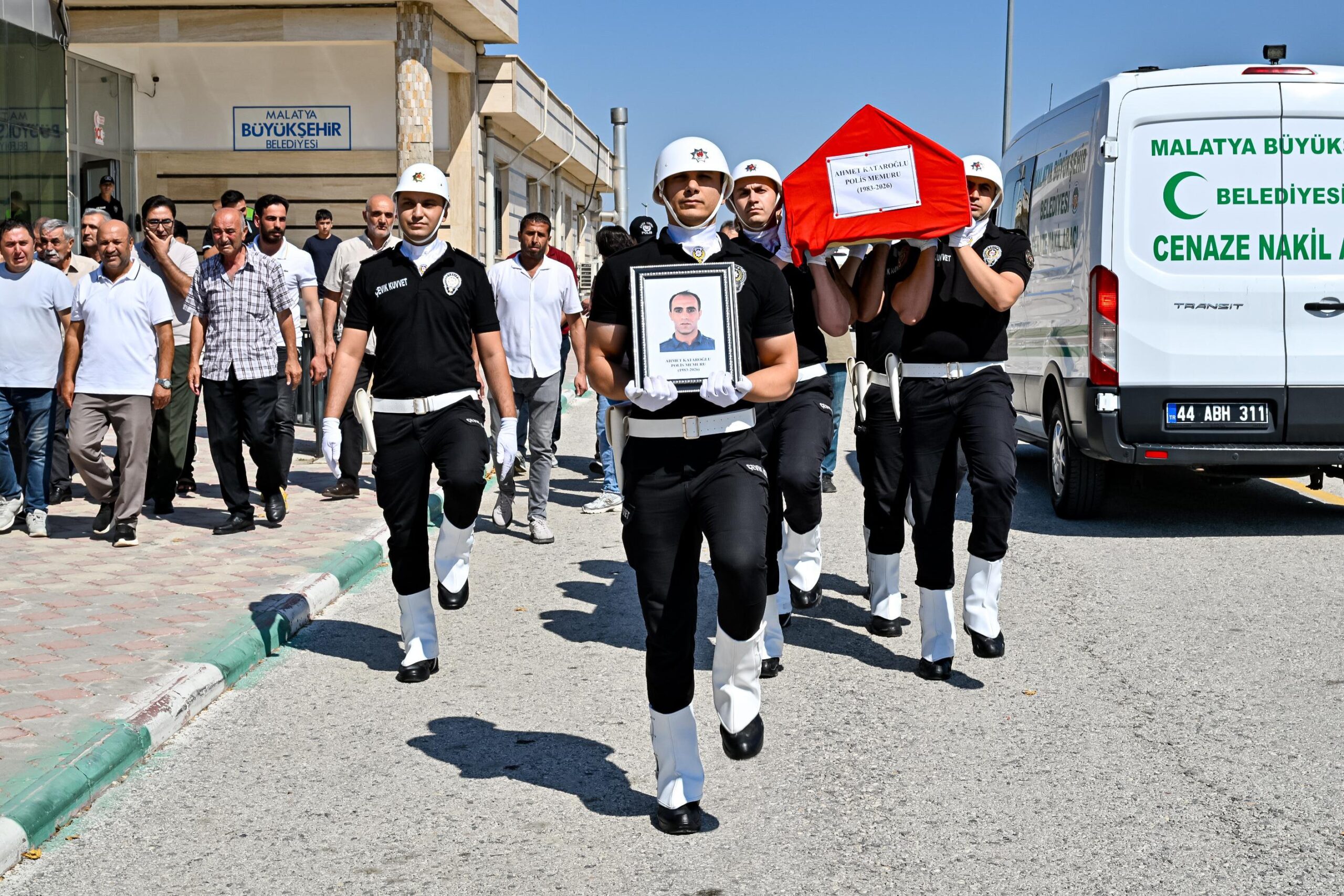 Malatyalı Polis Memuru Ahmet Kataroğlu Dualarla Uğurlandı