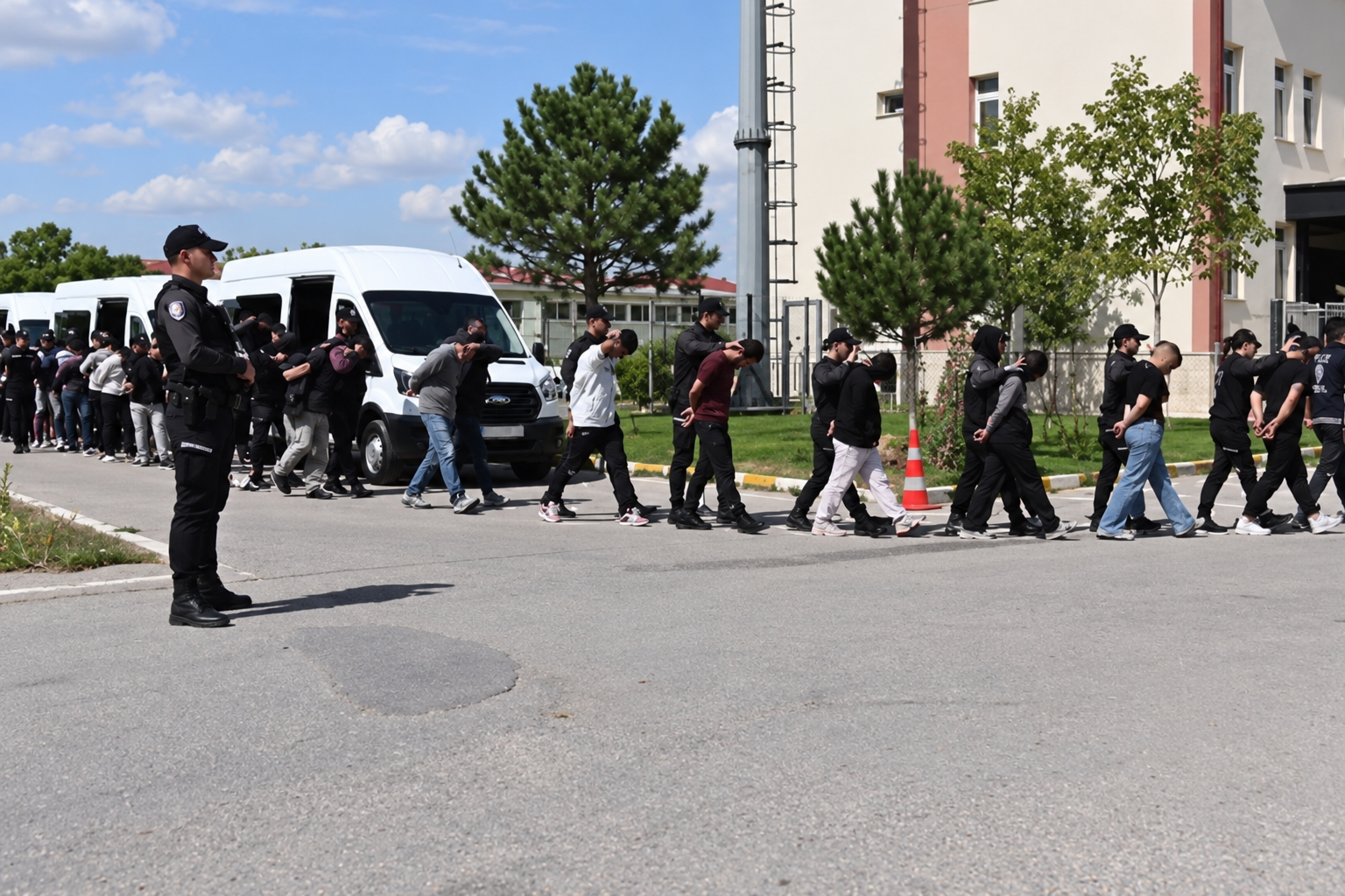 523 Milyon Liralık Dolandırıcılığa Operasyon: 174 Tutuklama